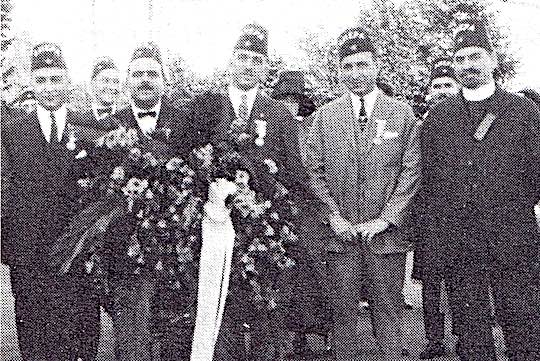 AHEPA wreath ceremony at the Tomb of the Unknown Soldier, Arlington National Cemetery, September, 1924. Nicholas D. Chotas, Harry Coroneos, George Demeter, John Angelopoulos, Rev. P. Constantinides.