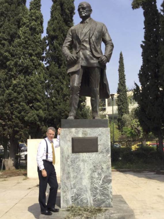 United states Ambassador to Greece Geoffrey Pyatt standing by the Truman Statue (April 18, 2018)